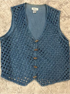 Vintage-Vibe Blue Cutout Denim Vest lattice